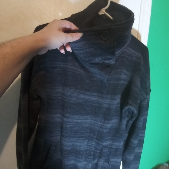 Roots Grey Trench Coat - Picture 6 of 10